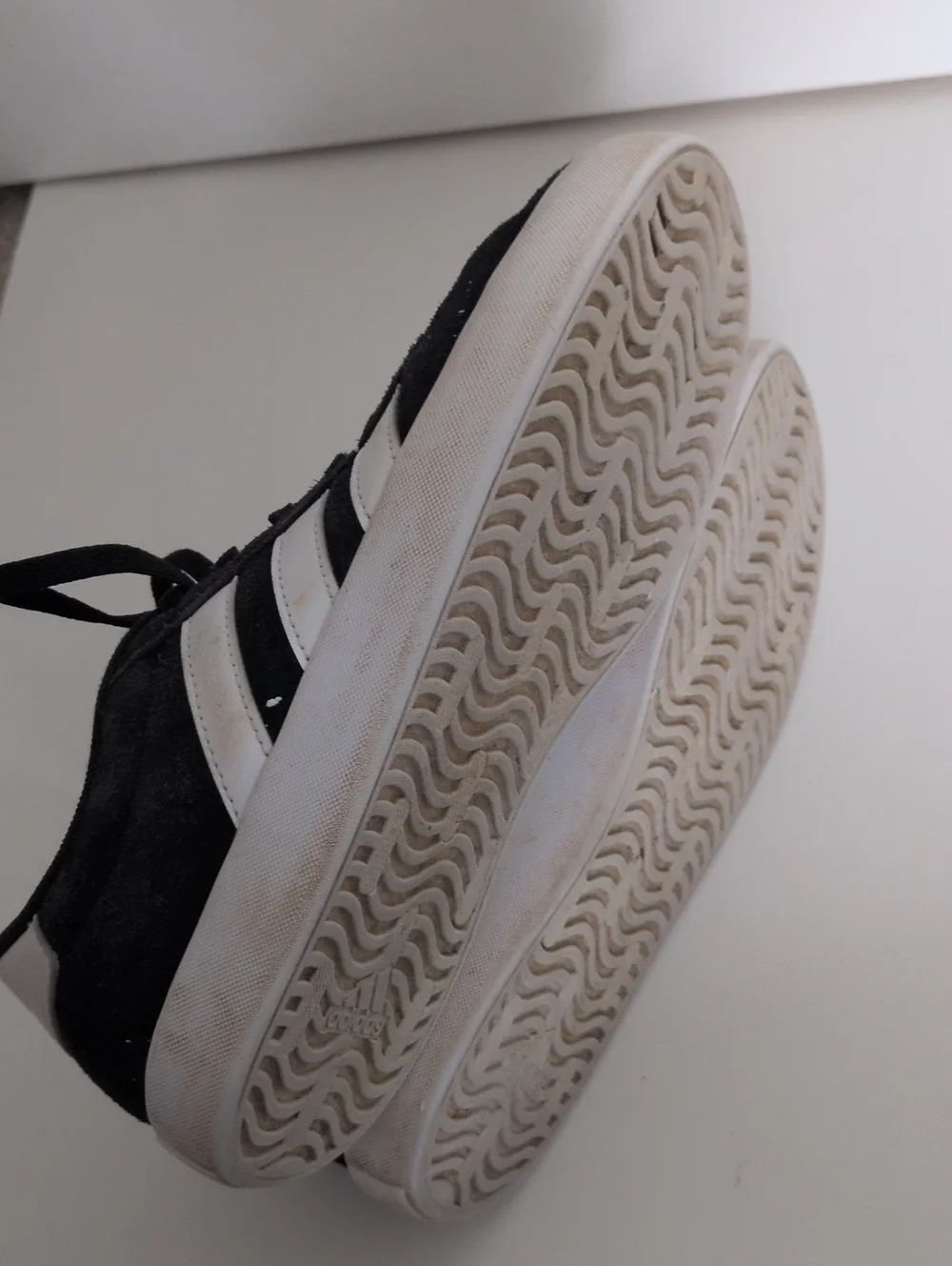 Adidas Boys VL Court 3.0 Suede Black & White Sneakers - 2.5